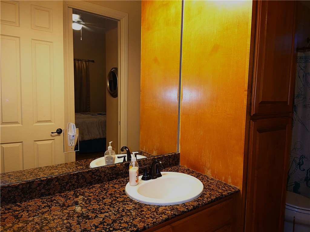 14910 Leeward Dr Property Photo 16