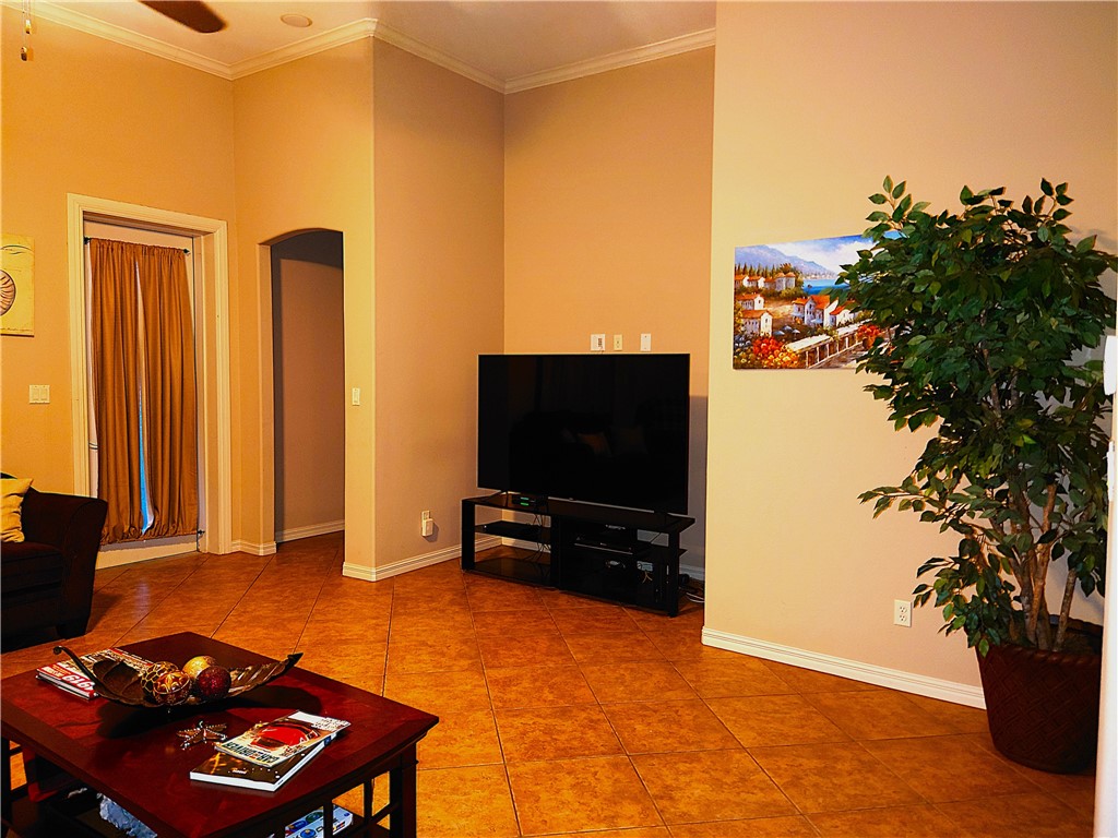 14910 Leeward Dr Property Photo 21