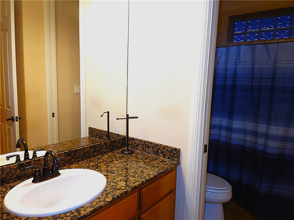 14910 Leeward Dr Property Photo 36