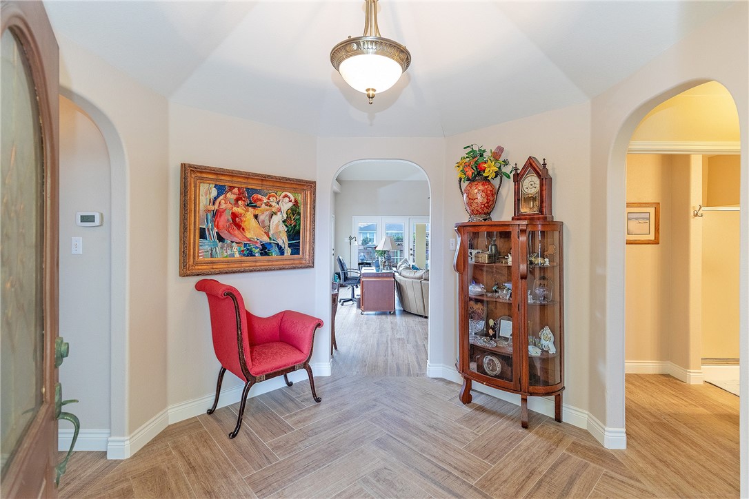 15414 Cuttysark St Property Photo 5