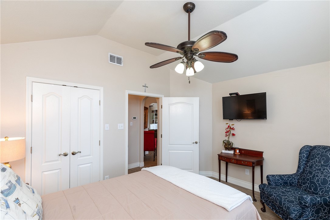 15414 Cuttysark St Property Photo 25