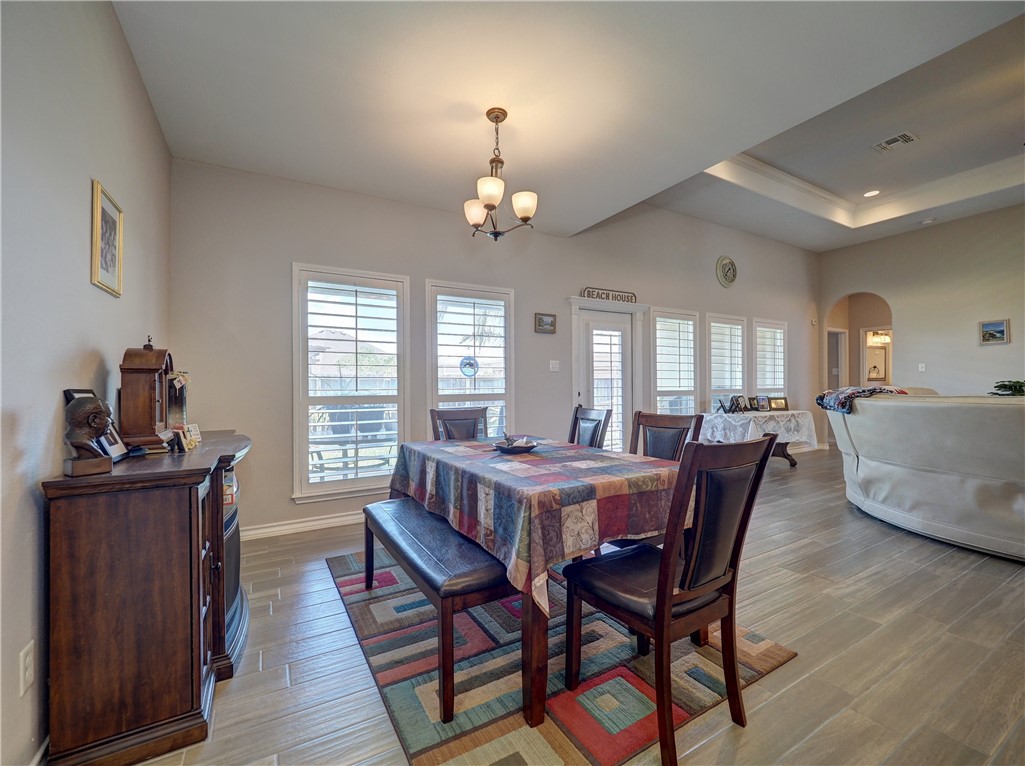 13938 Whitecap Blvd Property Photo 15