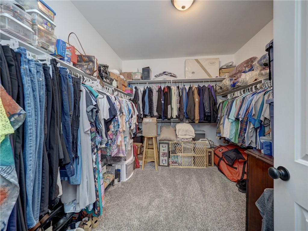 13938 Whitecap Blvd Property Photo 24