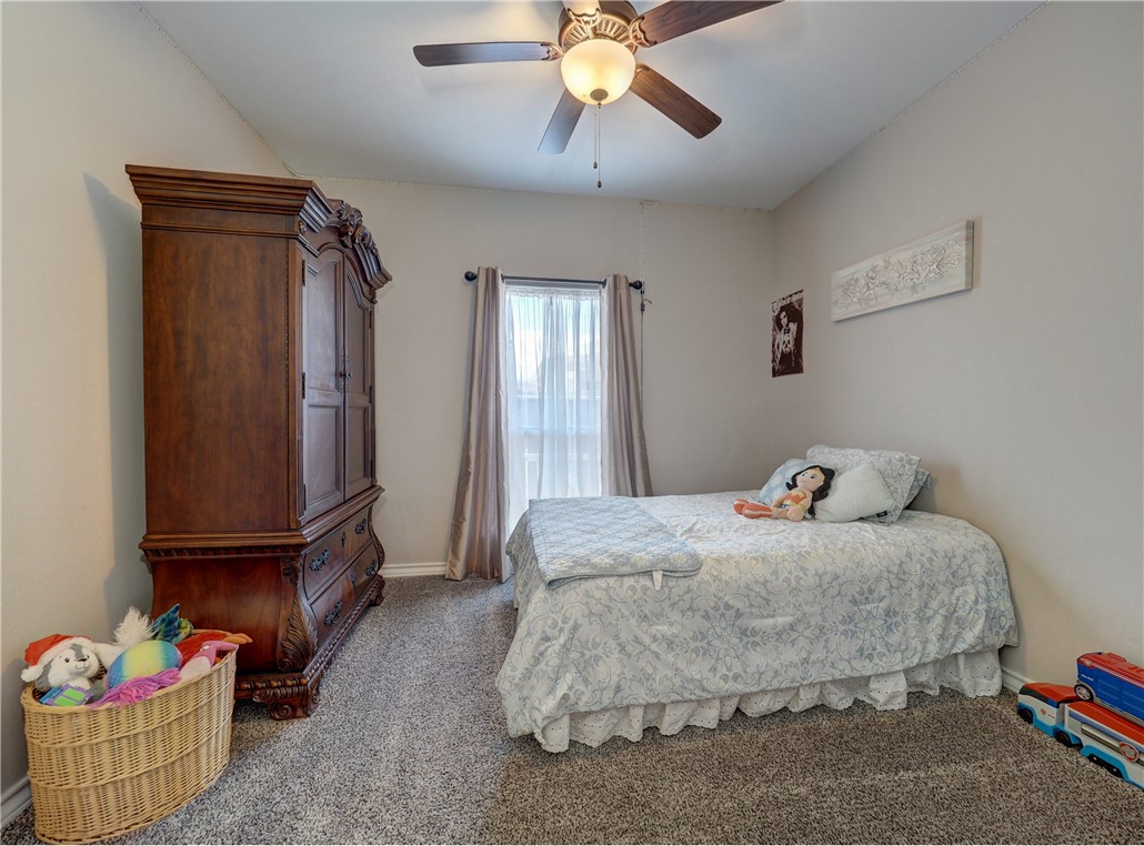 13938 Whitecap Blvd Property Photo 25