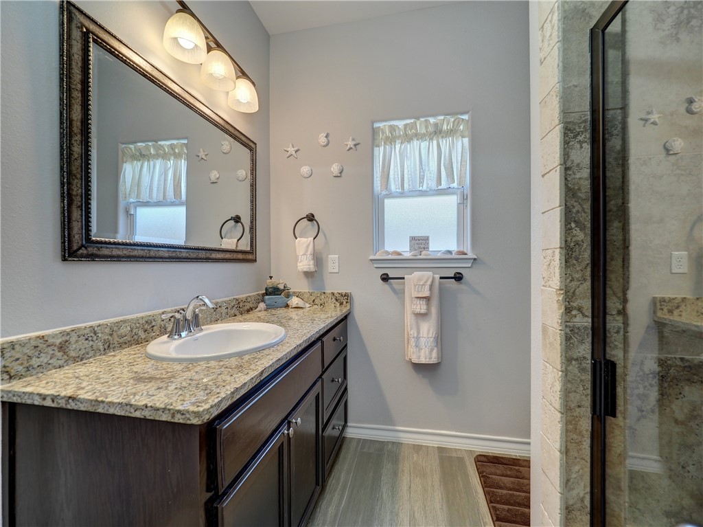 13938 Whitecap Blvd Property Photo 27