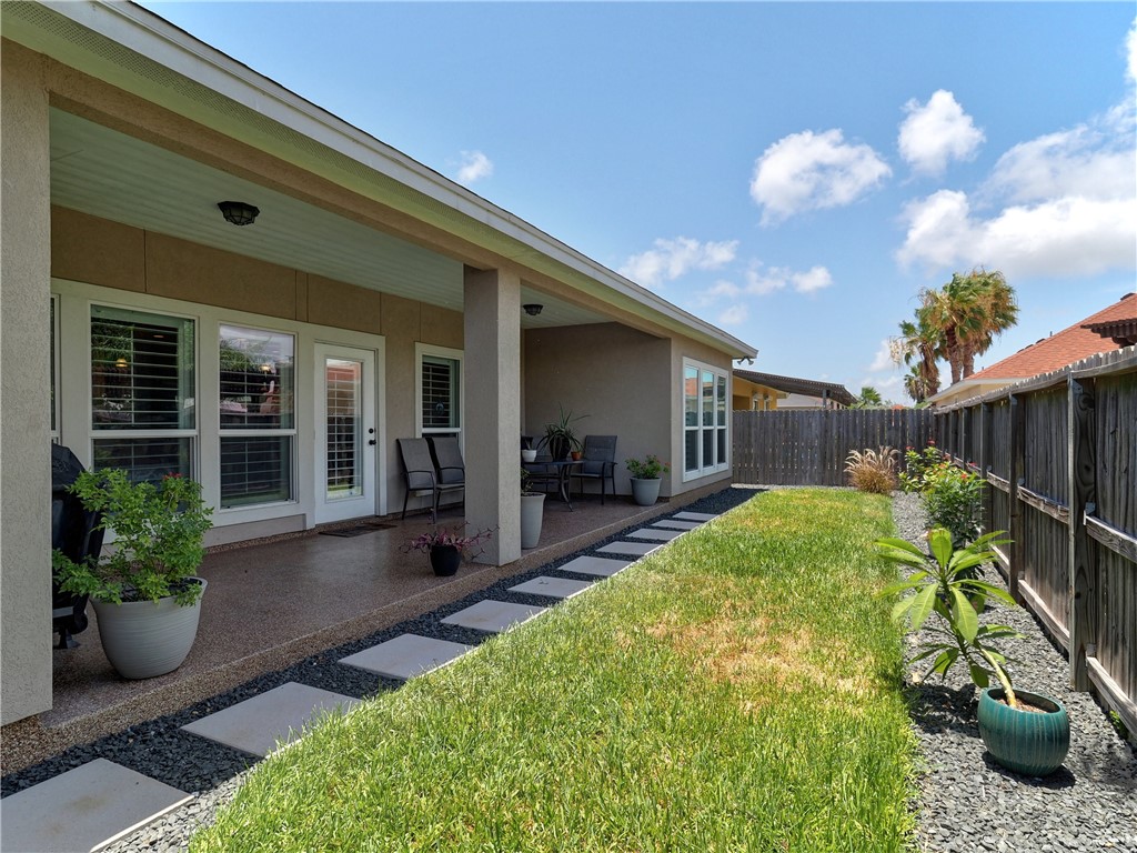 13938 Whitecap Blvd Property Photo 35