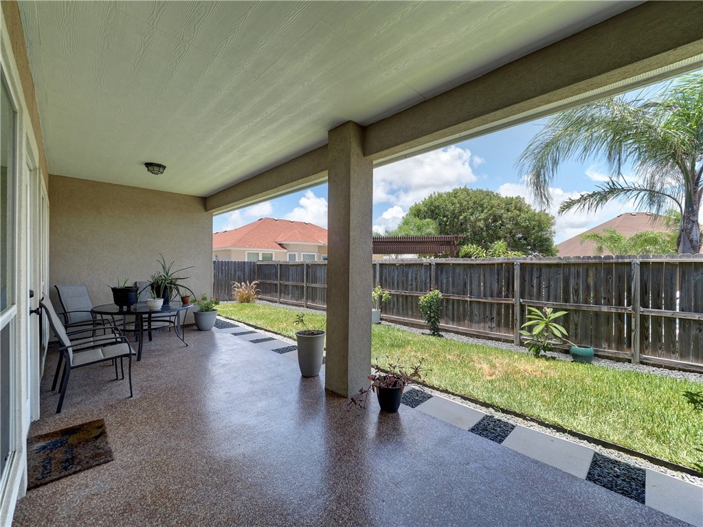 13938 Whitecap Blvd Property Photo 37