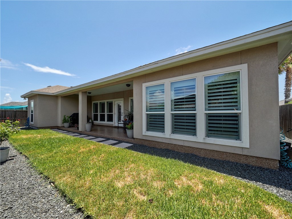 13938 Whitecap Blvd Property Photo 38