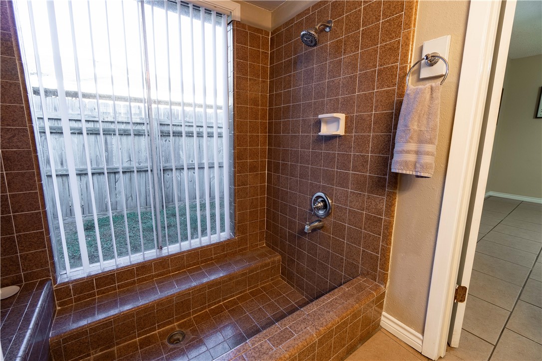 454 Cartagena Dr Property Photo 25