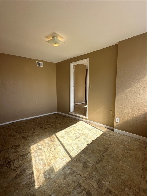 616 Hall St A&b Property Photo 28