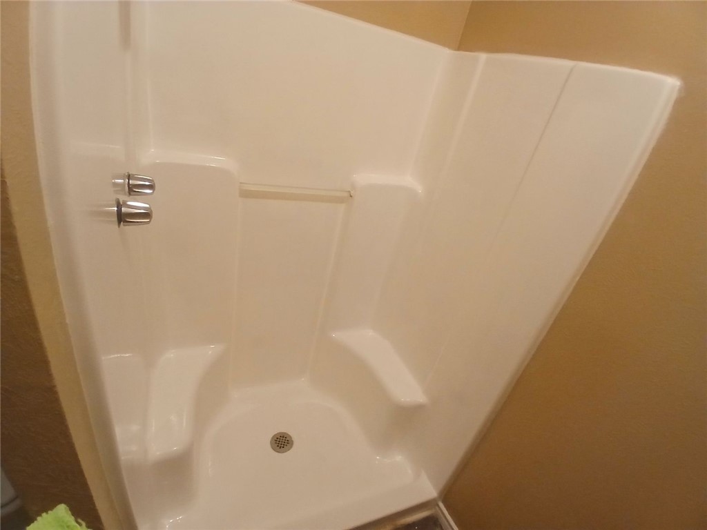 616 Hall St A&b Property Photo 34