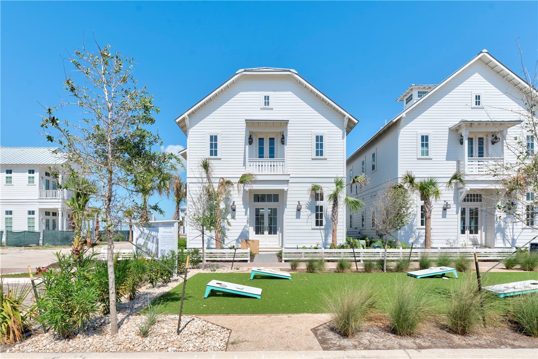 129 Waters Edge St Property Photo 1