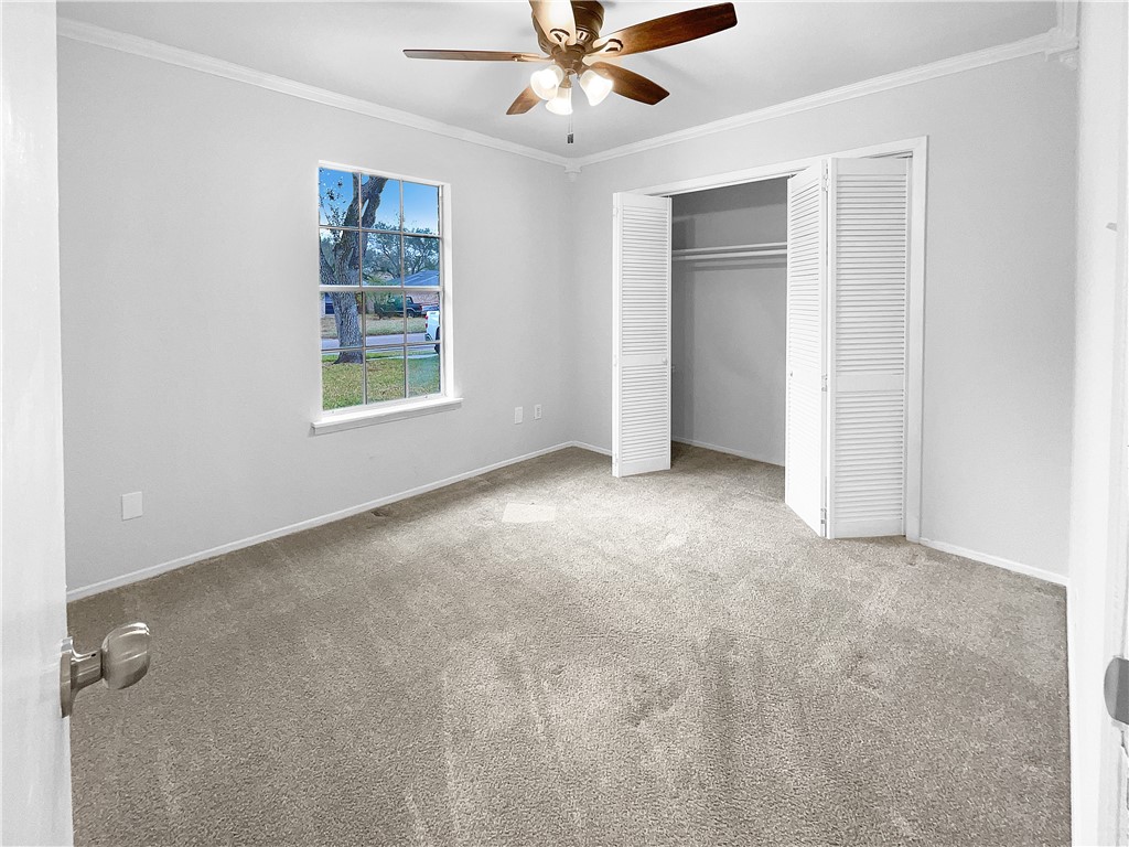 3105 Crest Veil Dr Property Photo 10