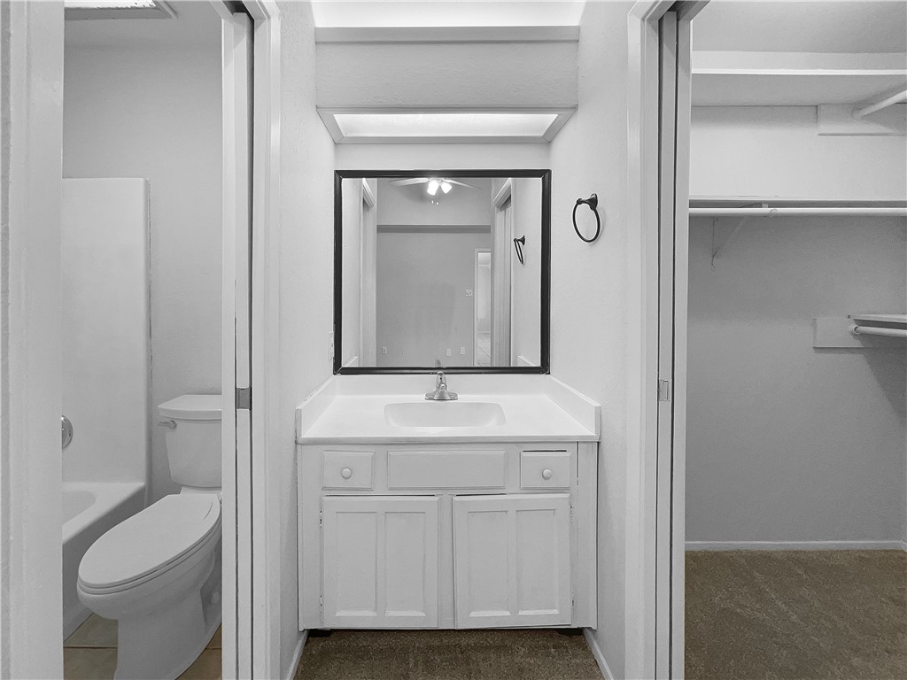3105 Crest Veil Dr Property Photo 18