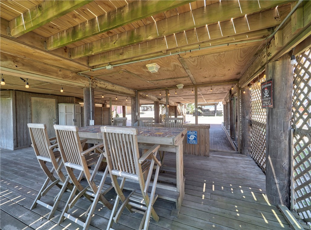 732 Sandcastle Dr 8 Property Photo 32