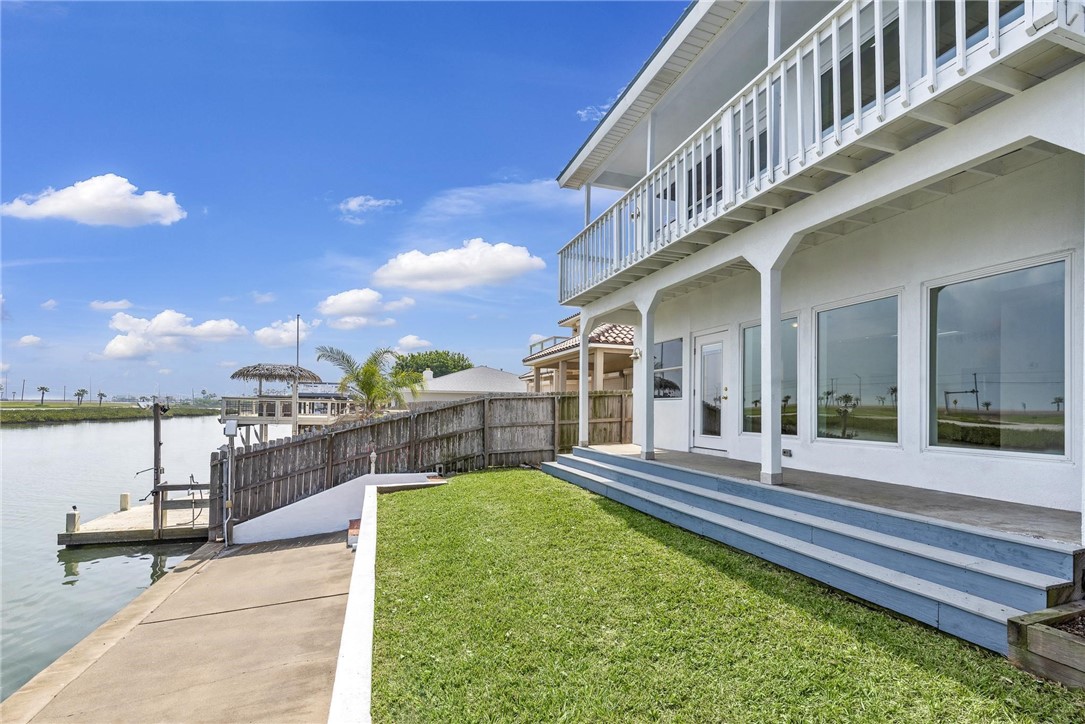 13704 Suntan Ave Property Photo 32