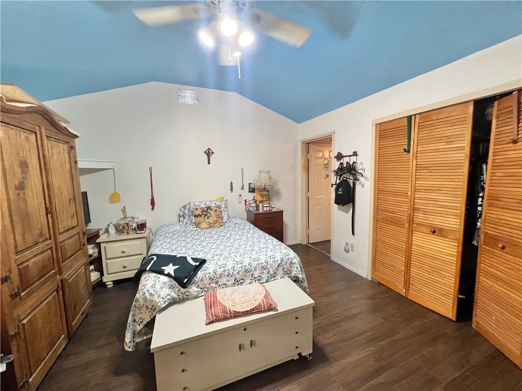 512 N Gagon St Property Photo 8