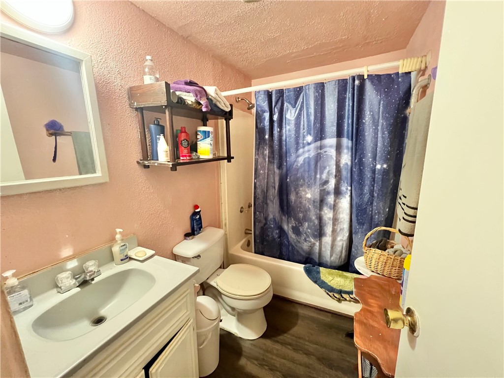 512 N Gagon St Property Photo 12
