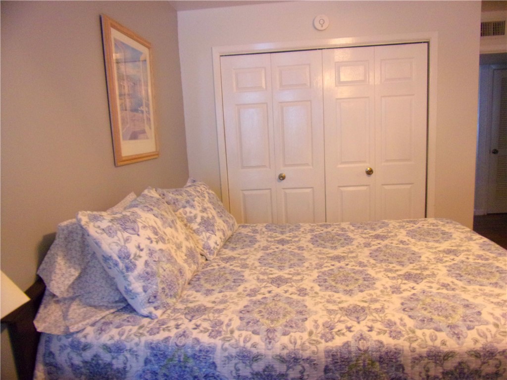 15005 Windward Dr 211 Property Photo 30