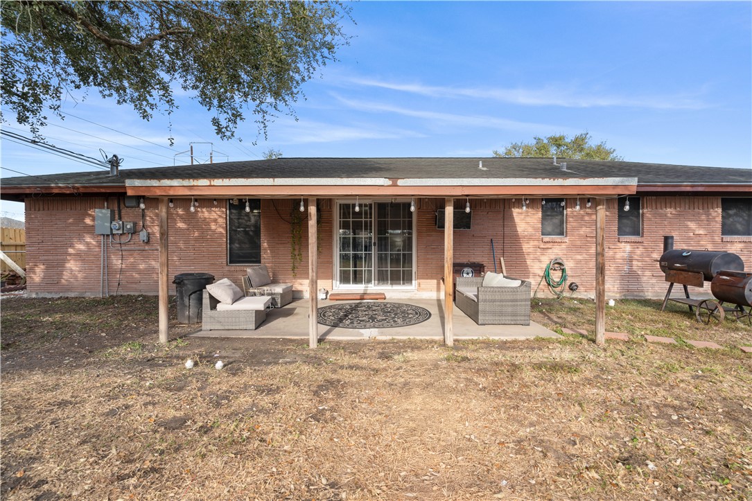 10749 Kingwood Dr Property Photo 14