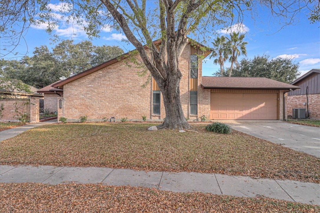 5518 Sarazen Dr Property Photo