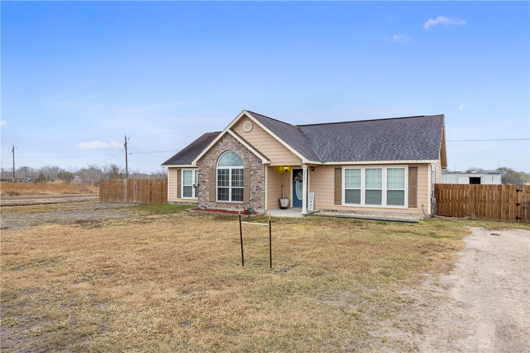 230 Walker Property Photo 4