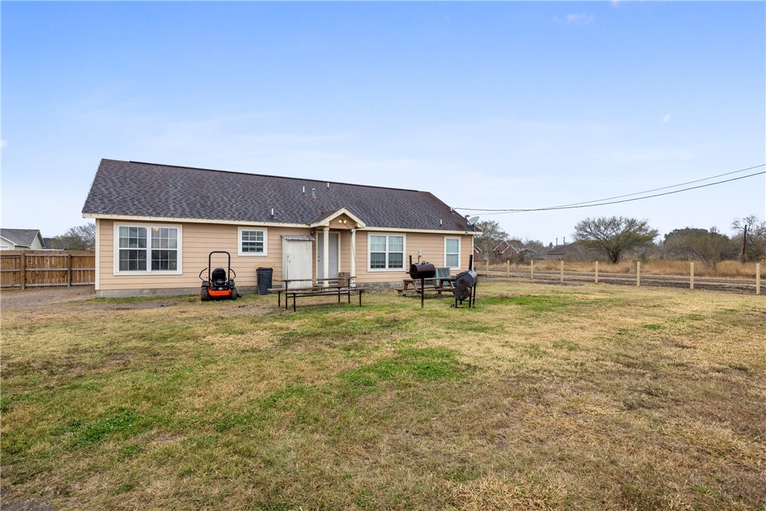 230 Walker Property Photo 24