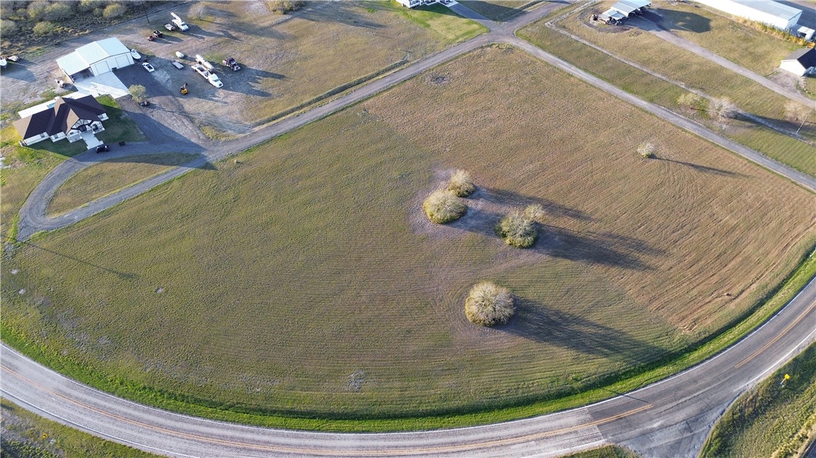 0 E Fm 628 Property Photo 6