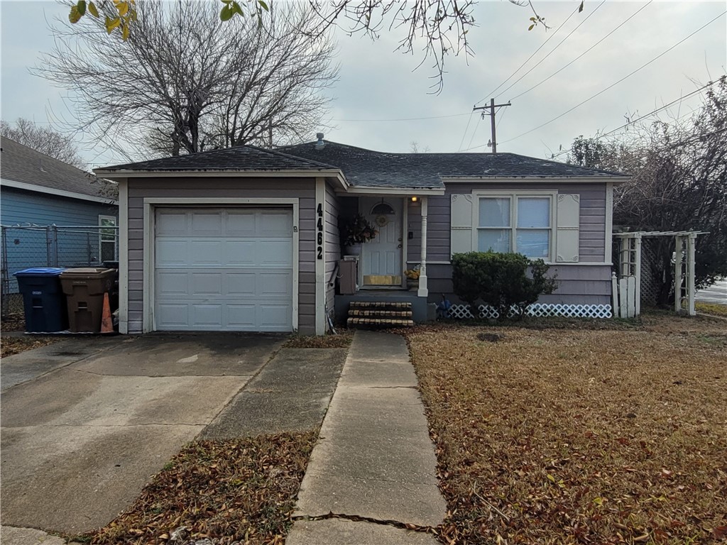 4462 Carlton St Property Photo 2
