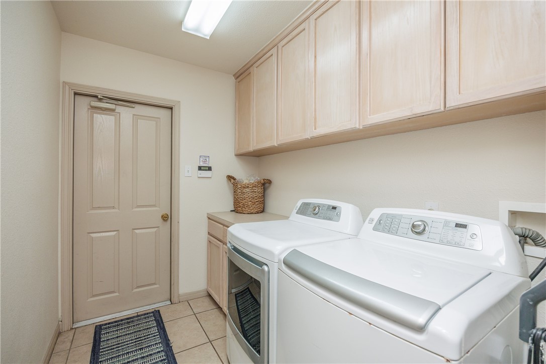 6152 Saint Denis St Property Photo 33