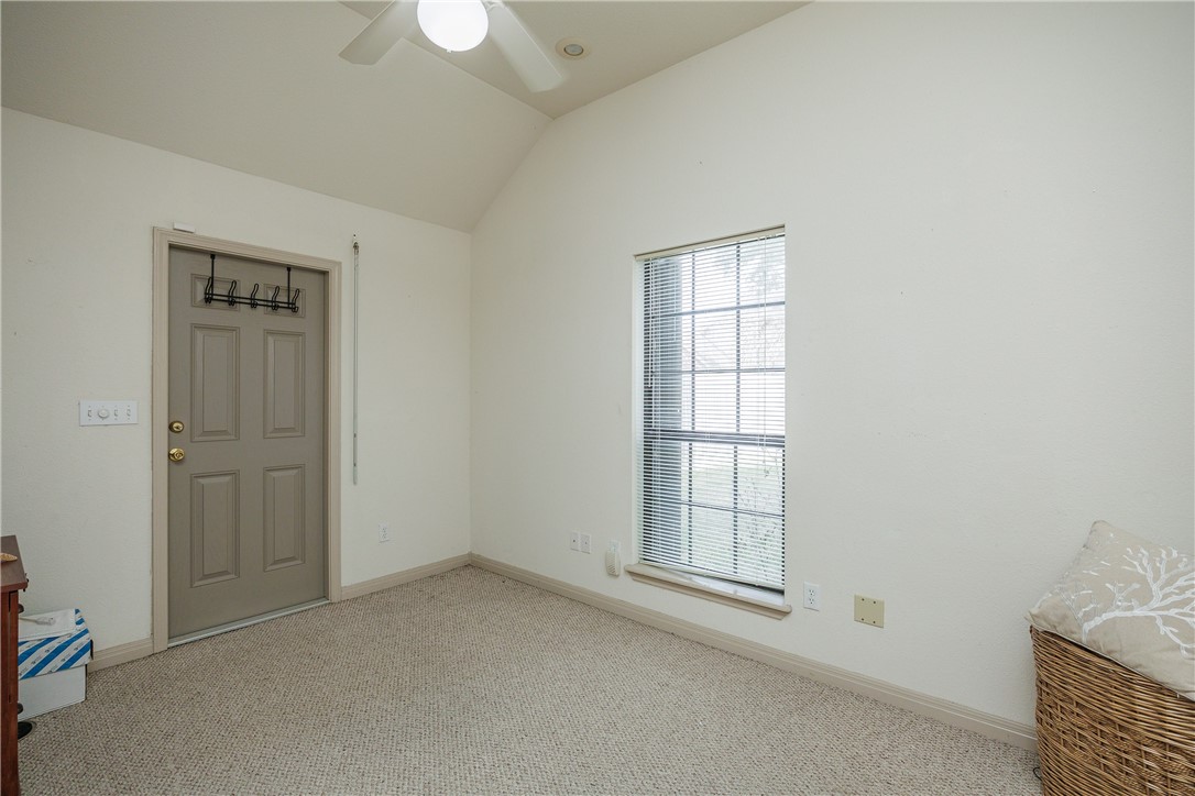 6152 Saint Denis St Property Photo 34