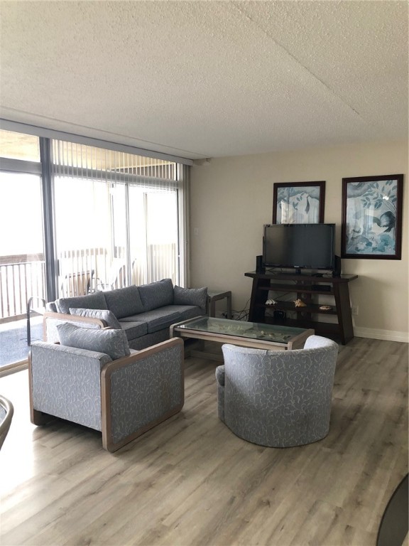 4242 Gulfbreeze Blvd 505 Property Photo 8