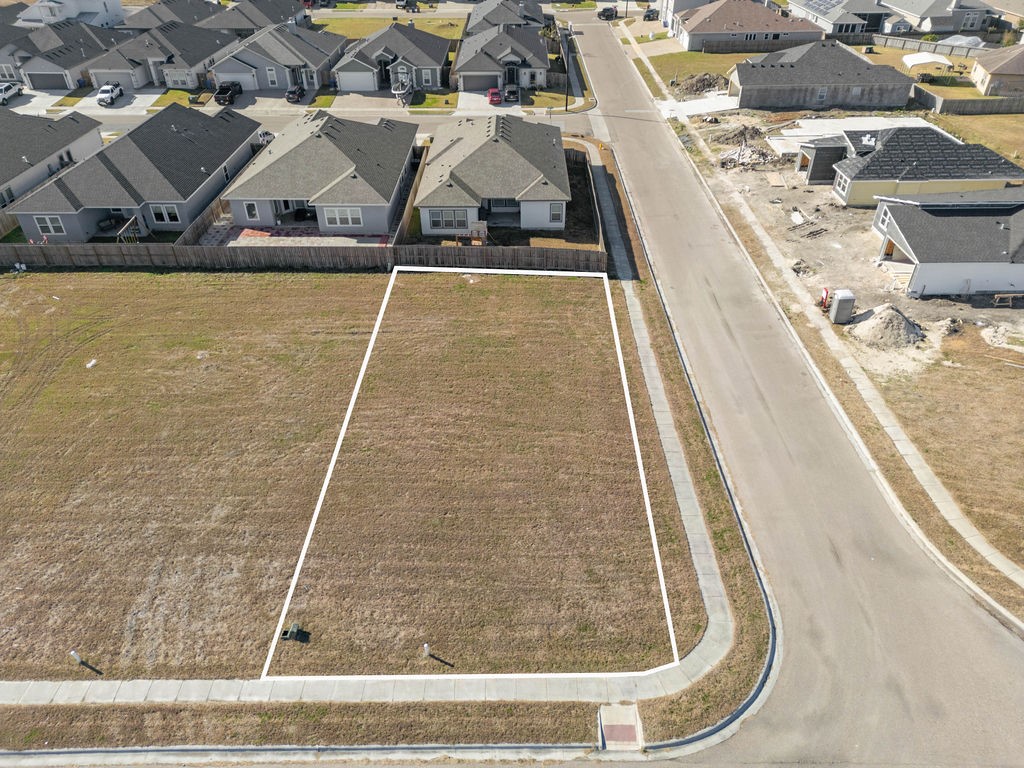 6701 La Salle Dr Property Photo