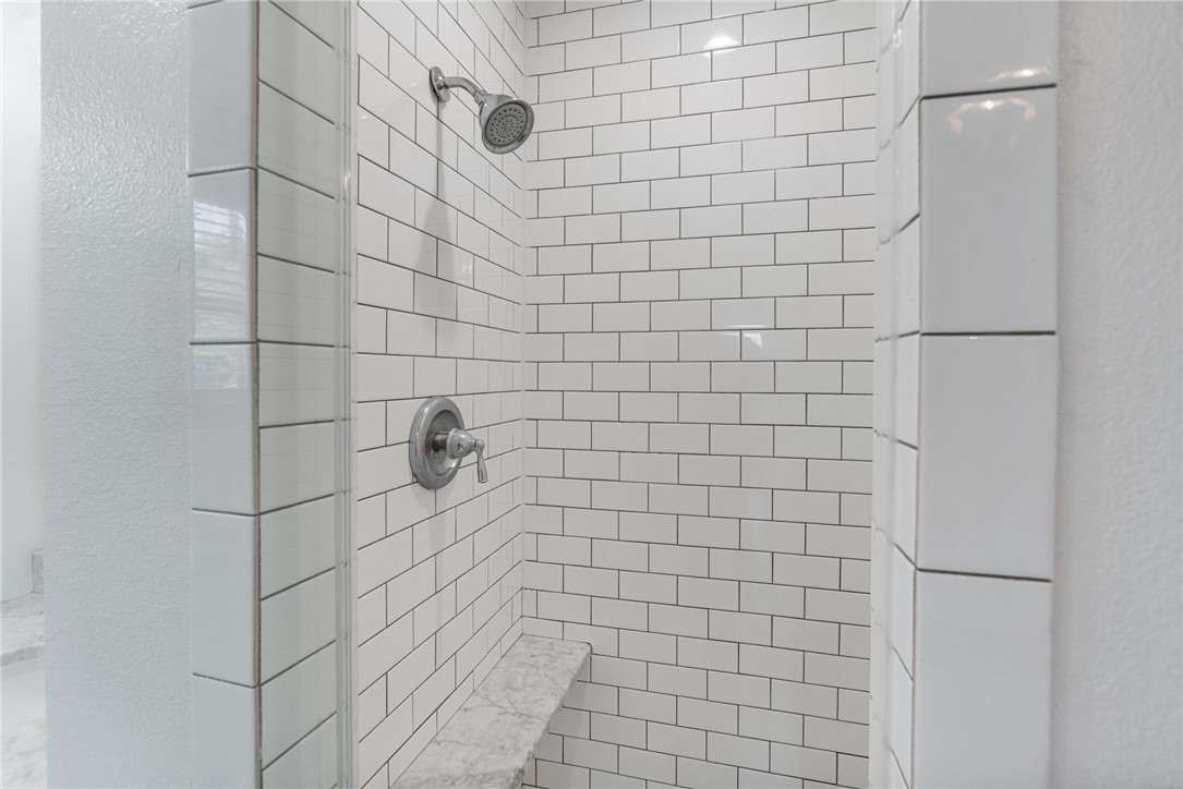 5418 County Road 101 Property Photo 18