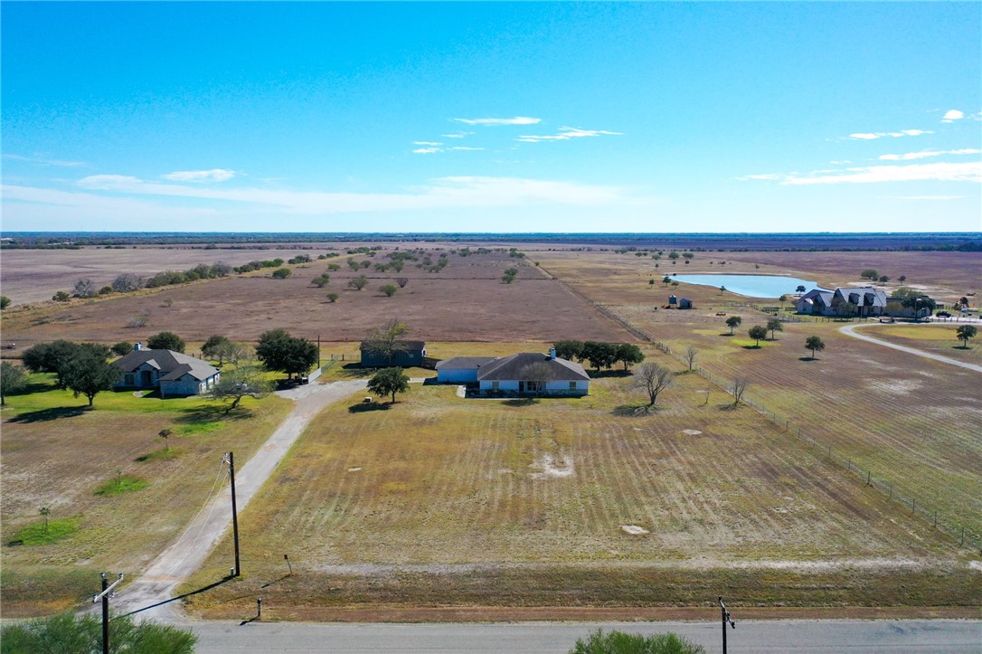 5418 County Road 101 Property Photo 27