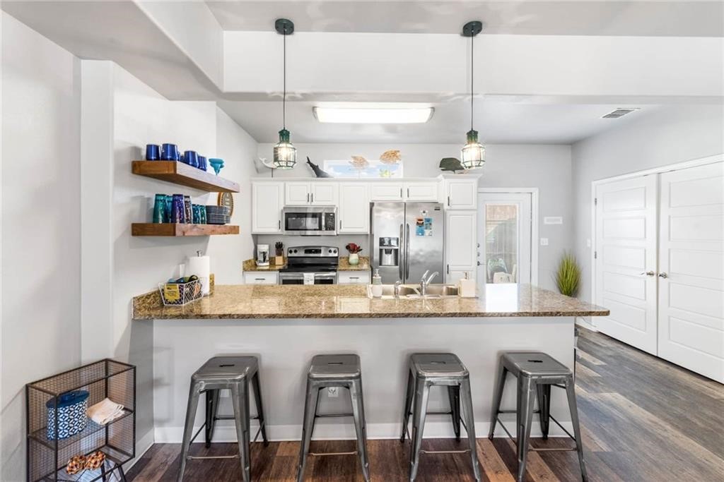 15022 Beach Walk Property Photo 4