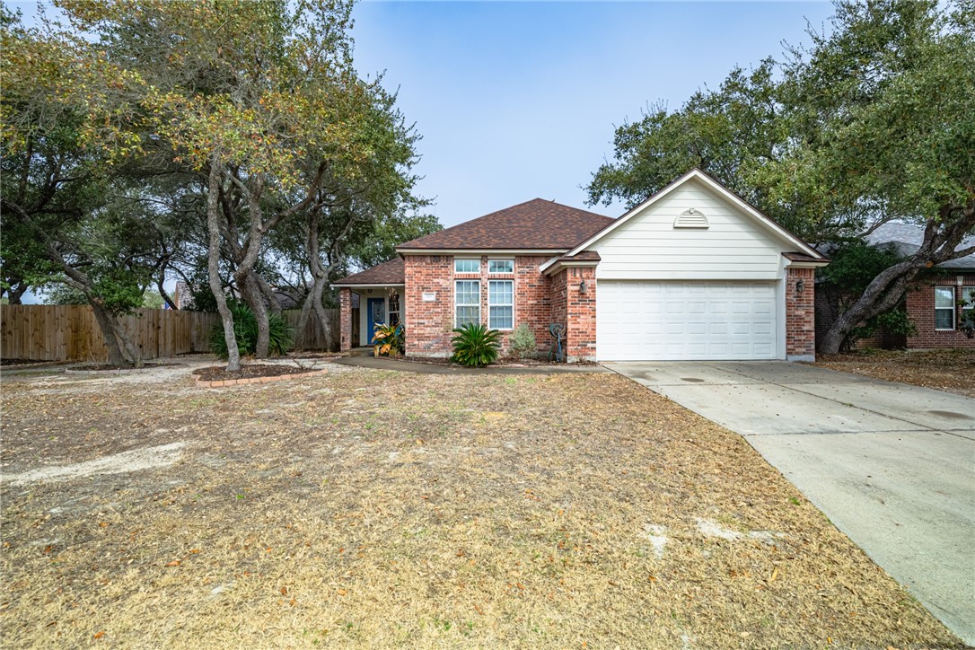 178 Whistlers Cove Dr Property Photo 2
