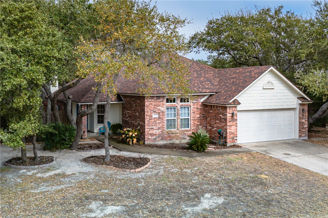 178 Whistlers Cove Dr Property Photo 7