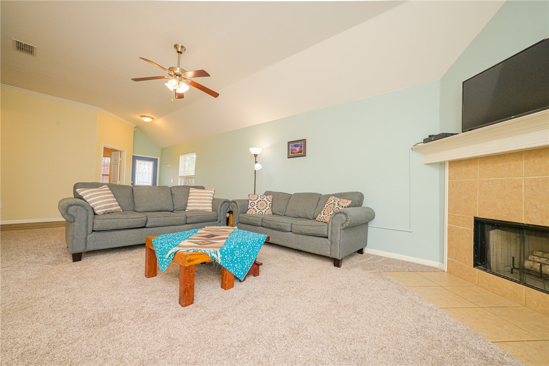 178 Whistlers Cove Dr Property Photo 14
