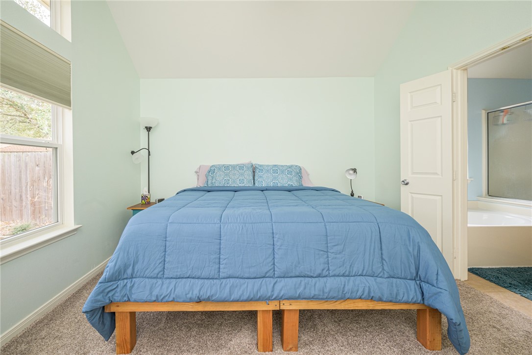 178 Whistlers Cove Dr Property Photo 28