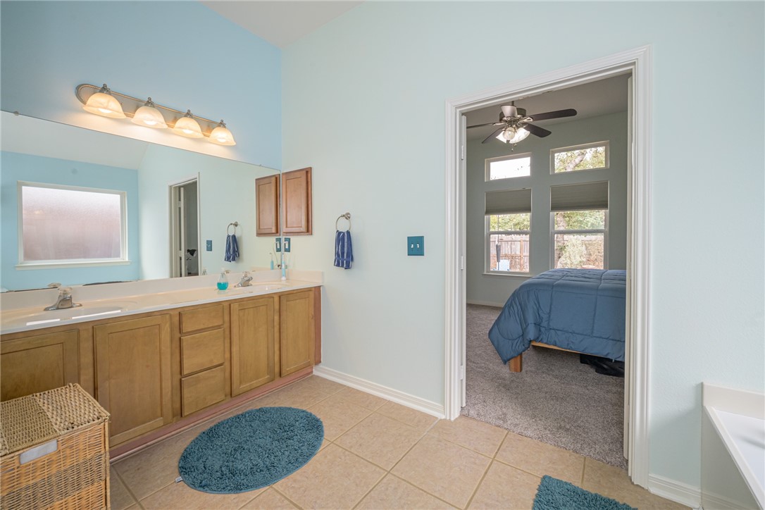 178 Whistlers Cove Dr Property Photo 33