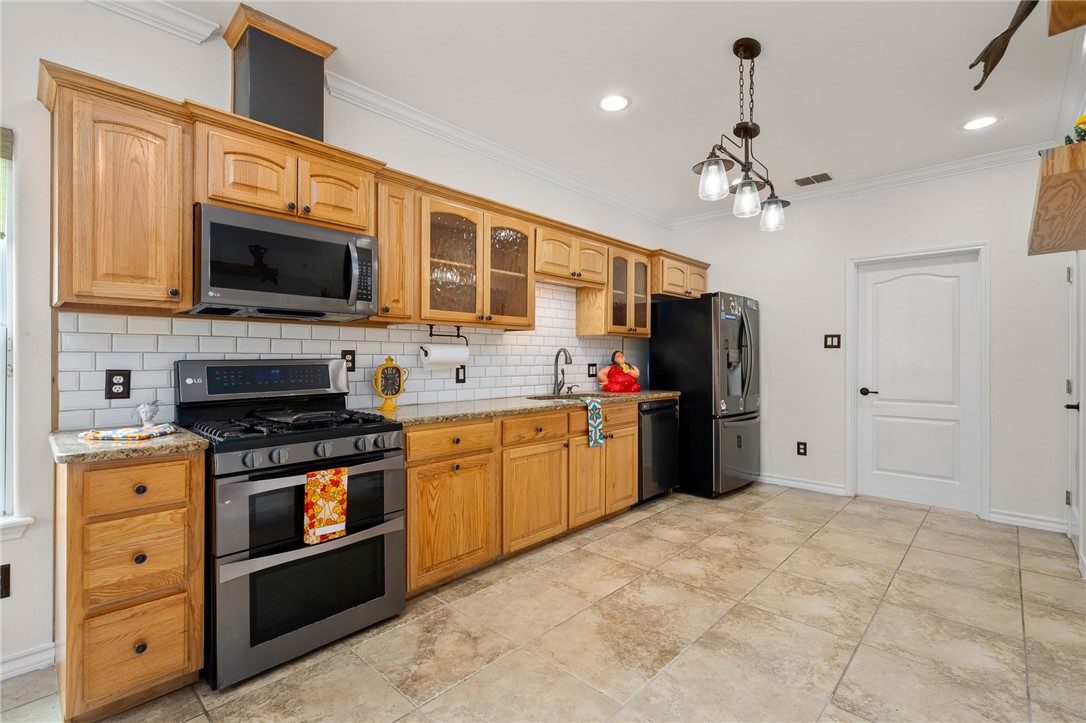 14010 Ambrosia St Property Photo 5