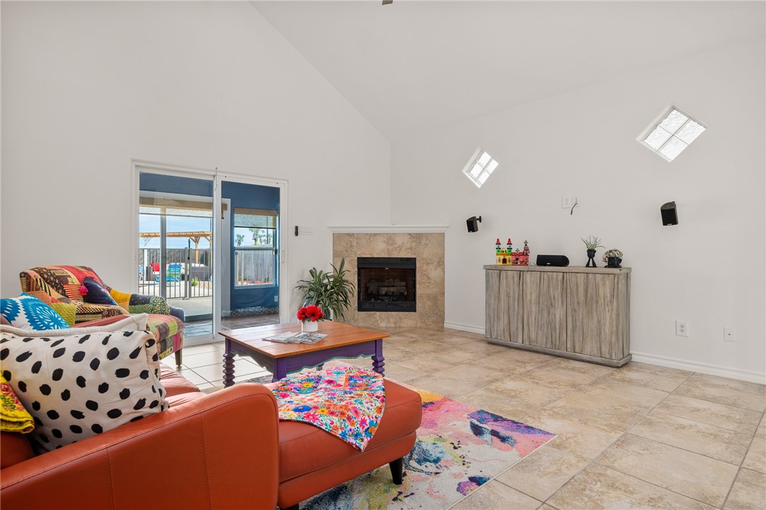14010 Ambrosia St Property Photo 14
