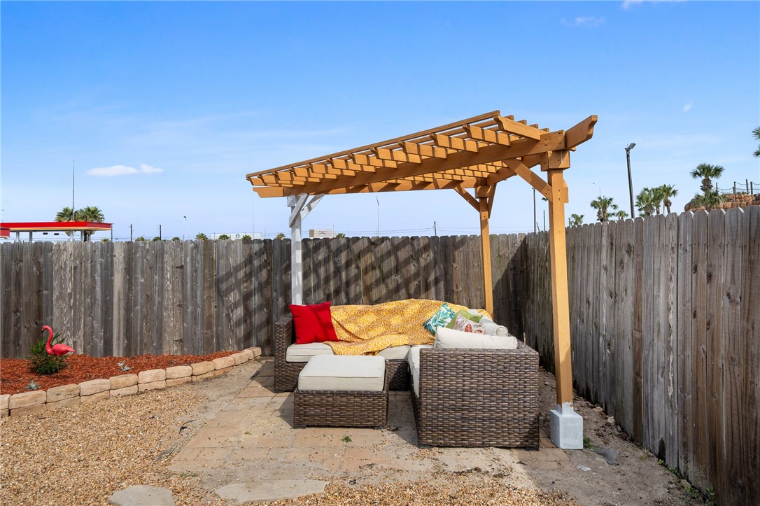 14010 Ambrosia St Property Photo 29