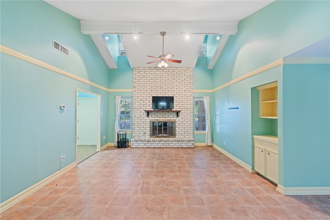 5129 Goldeneye Dr Property Photo 4