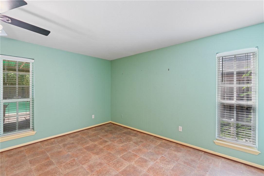 5129 Goldeneye Dr Property Photo 15