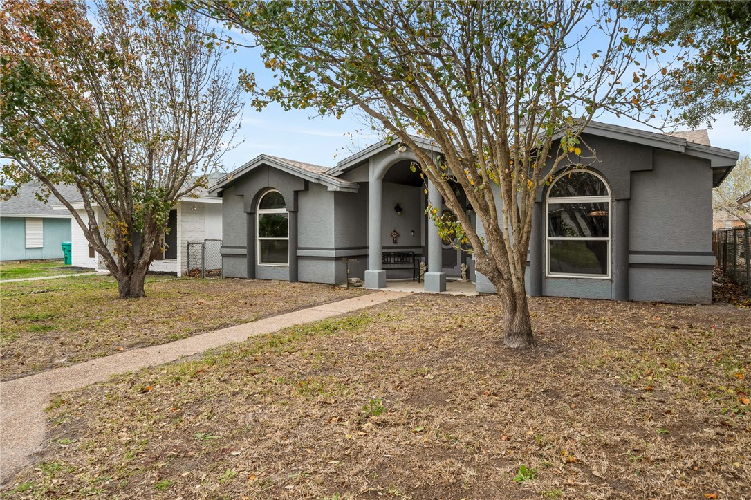 105 Wendi Ln Property Photo 3