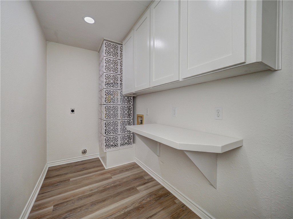13818 Halyard Dr. Property Photo 13