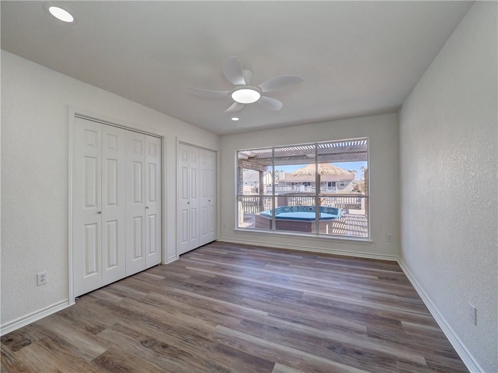 13818 Halyard Dr. Property Photo 21