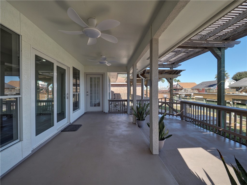 13818 Halyard Dr. Property Photo 24